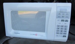 Yard Sale Deals - Microwave